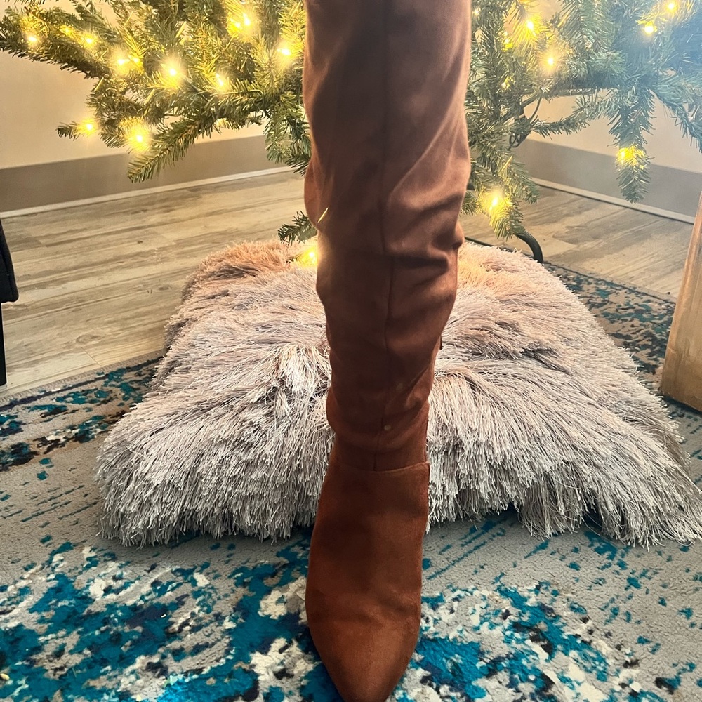 Express - Picture 2 of 4